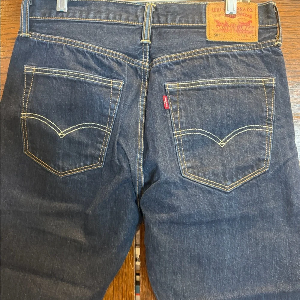 Levis stylish dark
